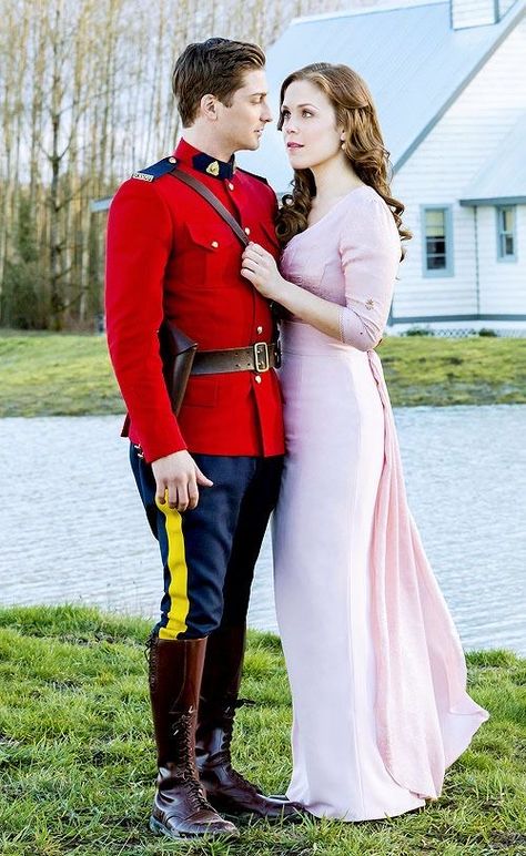 Hallmark Actresses, Max Lloyd Jones, Jack Thornton, Daniel Lissing, When Calls The Heart, Erin Krakow, Jack And Elizabeth, Hope Valley, Long Skirt Outfits