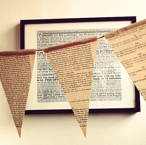 How to make eco-friendly bunting. Gonna try this with some of my grandma's old books that I'll never read. I wanted to incorporate them in our wedding somehow anyway :) Book Bunting, Book Banner, Cooking Recipes Easy, Healthy Cooking Recipes, Fete Ideas, Book Shower, Bunting Diy, Eco Crafts, Paper Bunting