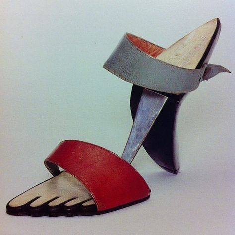 Andre Perugia. First major shoe designer of 20th Century. Collaborated with fashion designers of the time such as Paul Poiret and Elsa Schiaparelli. His work spanned from 1920 until the 1960's. Modern Heels, November Books, French Shoes, Beaded Shoes, Charles Jourdan, Modern Shoes, Shoe Design, Designer Sandals, Crazy Shoes