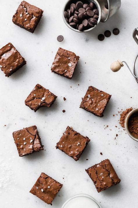 My PERFECT Fudge Brownies - BARAN BAKERY Brownie Packaging, Food Photography Dessert, Baking Photography, Perfect Brownies, Kawaii Dessert, Dessert Photography, Perfect Chocolate Chip Cookies, Chocolate Chip Cookie Bars, Chocolate Butter