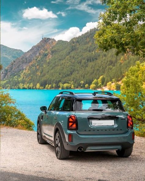 Mini Countryman Aesthetic, Mini Countryman 2024, Mini Cooper Countryman Aesthetic, Motor Scrambler, Mini Copper, Mini Cooper Countryman, Cooper Countryman, Mini Countryman, Mini Car