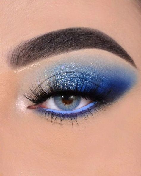 Natural Makeup Look Wedding, Makeup Ideas Winter, Makeup Ideas Baddie, Natural Winter Makeup, Winter Makeup Looks Natural, Makeup New Year, Makeup Looks Winter, Blue Eyeshadow Makeup, Clean Girl Makeup