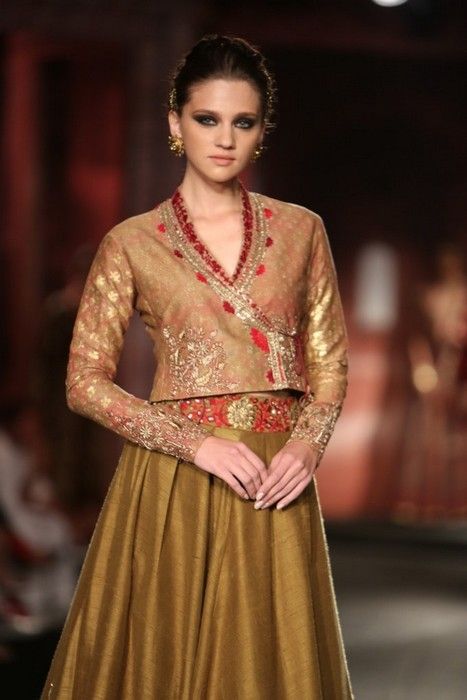 Wedding Trousseau - Anju Modia India Couture Week #wedmegood Fashionable Saree Blouse Designs, Lehenga Blouse Designs, Draping Fashion, Choli Designs, Indian Dresses Traditional, Elegant Blouse Designs, Unique Blouse Designs, Trendy Blouse Designs, Party Wear Indian Dresses