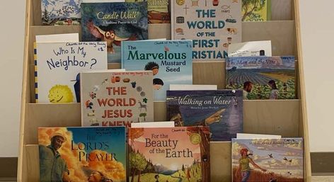 Creating a Children's Lending Library for Your Church: Frequently Asked Questions Church Library Ideas, Easter Prayer Stations, Christian Library, Church Library, Start Conversation, Prayer For Mothers, Sunday School Rooms, Easter Prayers, Godly Play