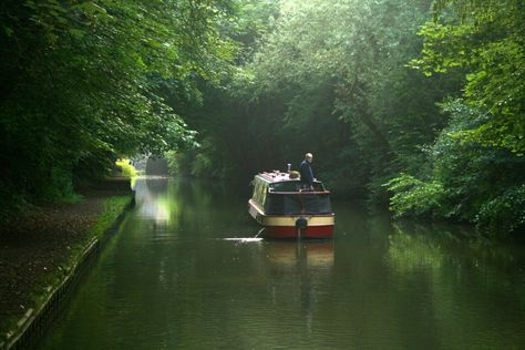 Boat Holiday, Boat Living, Narrow Boat, Canal Boats, Lakefront Living, Pj Harvey, Lakefront Property, Boat Projects, Boat Lift