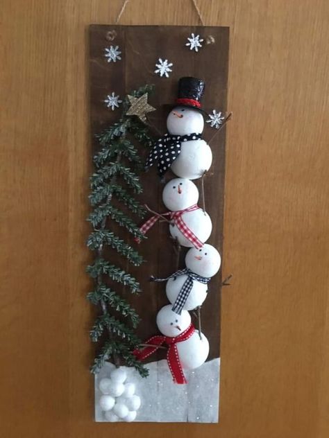 Store Christmas Decorations, Dollar Store Christmas Decorations, Dollar Store Christmas, Christmas Crafts To Make, Pottery Handbuilding, Christmas Decorations Diy Outdoor, Diy Christmas Decorations Easy, Holiday Crafts Christmas, Snowman Crafts