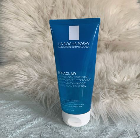 skincare product review cleansing routine for acne prone and oily skin la roche posay lrp cosmetics Laroche Posay, La Roche Posay Effaclar, Cleansing Routine, Skincare Product, Roche Posay, Almost Perfect, La Roche Posay, Product Review, Facial Wash