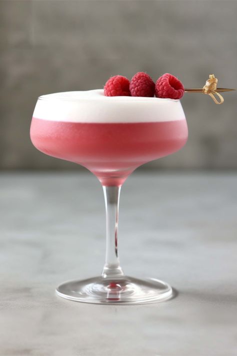 Clover Club Cocktail Recipe | Mix That Drink Galentines Cocktails, Clover Club Cocktail, Clover Club, Valentine Drinks, Valentine Cocktails, Cream Tattoo, Gin Lemon, Gin Drinks, Cocktails Recipes