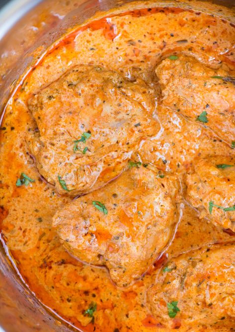 Instant Pot Chicken in a creamy tomato sauce with juicy chicken thighs, buttery tomato sauce is incredibly delicious and takes less than 30 minutes to make. Bone In Chicken Thigh Recipes Instapot, Chicken Thigh Instant Pot, Creamy Chicken Thigh Recipes, Chicken Recipes With Tomatoes, Pressure Cooker Recipes Chicken, Cooking Frozen Chicken, Quick Food, Pressure Cooker Chicken, Boneless Chicken Thigh Recipes