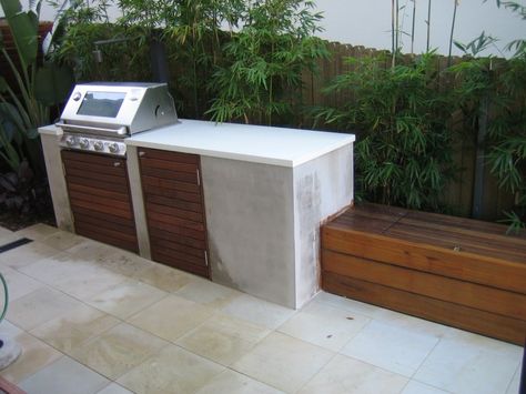 Like the white against the wood, and the idea of incorporating a bench that can be used for storage Benchtop Ideas, Yard Steps, Diy Bbq, Bbq Island, Urban Decor, Built In Bbq, Backyard Kitchen, Pool Garden, Built In Grill