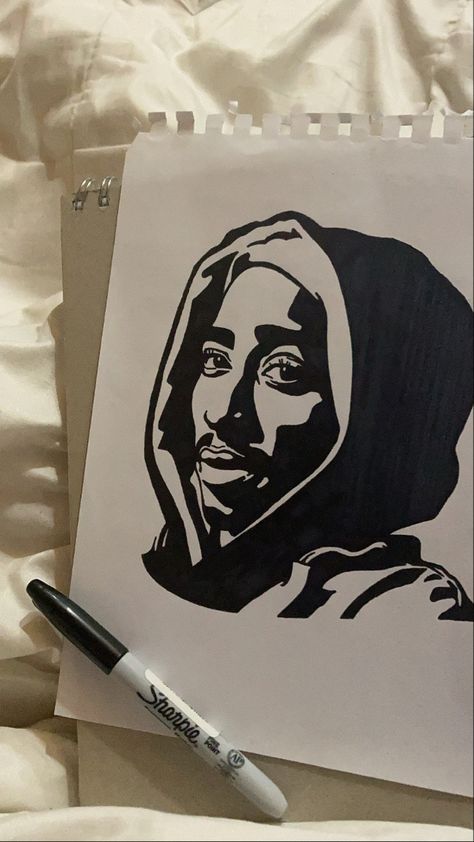 Tupac Drawing Cartoon, Black Marker Doodles, Aaliyah Drawing Sketches, Tupac Painting Easy, Black Marker Drawing Easy, Sonder Drawing, White On Black Paper Drawing, Sza Drawing Sketch Easy, 2 Pac Drawing