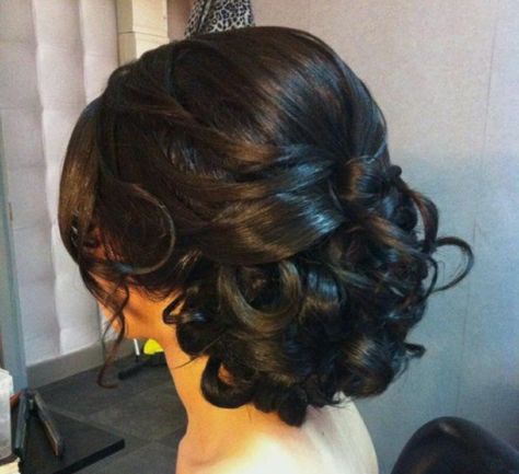 Mother Of The Bride Hair, Quinceanera Hairstyles, Elegant Wedding Hair, Quince Hairstyles, Bridesmaid Hair Updo, Wedding Hair Inspiration, Hair Up Styles, Penteado Cabelo Curto, Wedding Hairstyles Updo