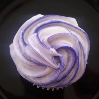 How to Tie-Dye Frosting for Cupcakes! : 16 Steps (with Pictures) - Instructables Tie Dye Cupcakes Frosting, Tie Dye Icing, Tie Dye Frosting, Frosting For Cupcakes, Tie Dye Cupcakes, Canned Frosting, Pink Tye Dye, Old Fashioned Candy, How To Tie Dye