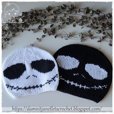 Jack Skellington Beanie (knit) Knitted Dolls Free, Halloween Applique, Earflap Beanie, Christmas Beanie, Holiday Knits, Yarn Stash, Beanie Pattern, Crochet Hook Sizes, Knitted Dolls