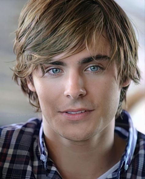 Zac Efron Long Hair, Zac Efron Hair, Zac Efron Pictures, Zac Efron Movies, Zach Efron, Zac Efron And Vanessa, Hairstyle Girls, 17 Again, Troy Bolton