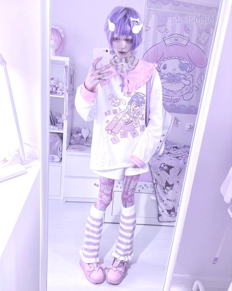 inst: yusakuyami Menhera Fashion Outfit, Menhera Clothing, Sleepy Moodboard, Menhara Fashion, Menhera Outfits, Yami Kawaii Outfit Ideas, Yamikawaii Outfit, Yamikawaii Fashion, Goth Pastel Outfits