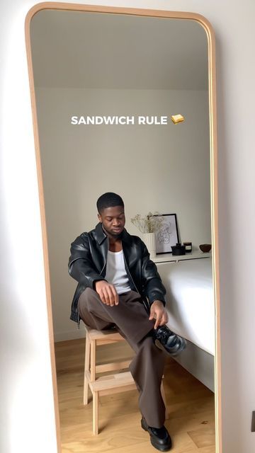 Francesco on Instagram: "The sandwich rule basically means that two parts of your outfit match outfit check - outfit inspiration - outfit ideas - winter fashion - winter outfit - simple fit - men outfits - loose fit - baggy pants - knit -jumper -knitwear for men - fashion tips - what to wear - fashion hack - men style #knitwearfashion #outfitinspo #winteroutfit #winteroutfitideas #fallwinter #ootd #dailylook #menswearstyle #mensfashion #menswearfashion #menswearblogger" Check Outfit, Chicos Fashion, Simple Fits, Baggy Pant, Knitwear Fashion, Men Style Tips, Knit Jumper, Daily Look, Winter Fashion Outfits