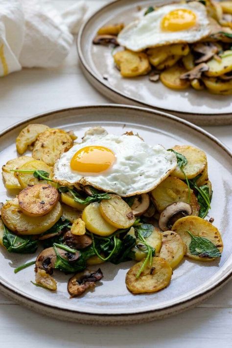 Potatoes And Eggs, Healthy Foo, Anti Inflamatory, Plats Healthy, Healthy Food Inspiration, Healthy Food Dishes, Makanan Diet, Healthy Lifestyle Food, Healthy Food Motivation