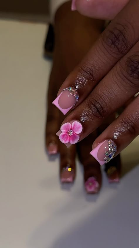 3d Acrylic Nails Flowers, Island Nails, Cruise Nails, 3d Nail Designs, 3d Flower Nails, Acrylic Toe Nails, Hard Nails, Airbrush Nails, Simple Acrylic Nails