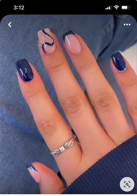 Royal Blue Acrylic Nails Designs Short, Homecoming Nails Designs, Dark Blue Biab Nails, Hoco Nail Ideas Dark Blue, Nail Designs For Senior Pictures, Short Nails For Homecoming, Short Nail Designs Navy Blue, Midnight Blue Hoco Nails, Homecoming Nails For Blue Dress