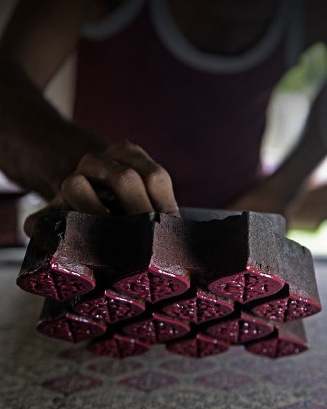 The artisan fades into the backdrop as photographer @chirodeepchaudhuri’s lens focuses on the art of hand-block printing. This picture is a commentary on the status of skilled artisans in India, whose craft is prized, but who often remain nameless and faceless.⁣ ⁣ The Chippa community of Rajasthan is one of the traditional communities that have carried forward the craft of hand-block printing over several generations.  #Follow #AngadiHeritage #AngadiGalleria #AngadiSilks #TheHouseOfAngadi Traditional Block Print Digital Prints For Festivals, Multicolor Block Print Digital Prints For Festivals, Rajasthan Tradition, Remain Nameless, Gujarat Textiles, Rajasthan Block Print, Traditional Sarees, Block Printing, The Craft