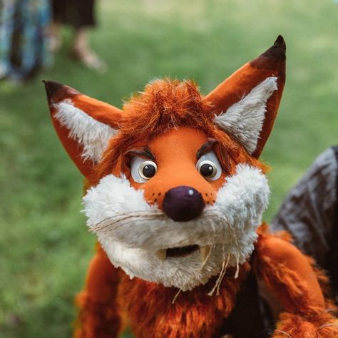 Puppet fox Fox Puppet, Fun Characters, Fnaf Characters, Kids Shows, Puppets, Cinderella, Fox, Novelty Christmas, Christmas Ornaments