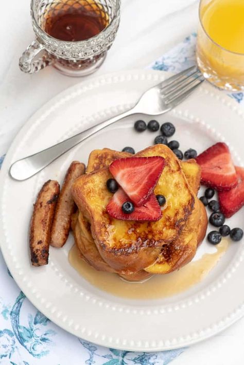 The Best Brioche French Toast Recipe | Valerie's Kitchen Best Brioche French Toast, French Toast Brioche, Breakfast Brioche, Brioche French Toast Recipe, Elegant Breakfast, Sweet Egg, Breakfast French Toast, French Bread French Toast, French Baking