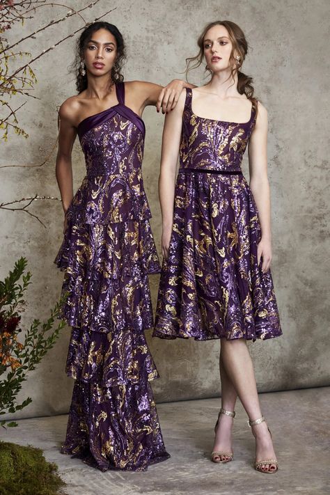 Fall 2020 – Marchesa Purple Dresses, Dressy Dresses, Floral Dresses, Marchesa, Purple Fashion, Vogue Paris, Fancy Dresses, Look Fashion, Pretty Dresses