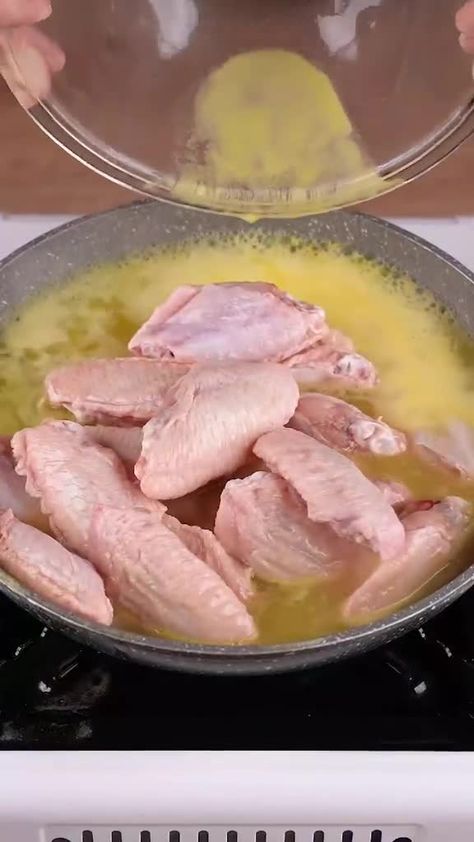 I added orange juice and from now on I only make chicken wings like this Orange Juice Chicken Recipe, Orange Chicken Wings Recipe, Orange Juice Chicken, Make Chicken Wings, Smothered Pork Chops, Turkey Chicken, Soda Bread, Orange Chicken, Orange Recipes