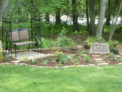 #garden #gardening Memorial Garden Ideas, Pet Memorial Ideas Dogs, Solar Garden Lanterns, Memory Garden, Pet Memorial Garden, Prayer Garden, Pet Cemetery, Garden Lanterns, Garden Route