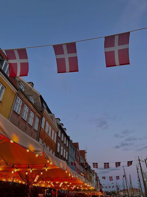 Copenhagen Autumn, Denmark Aesthetic, Copenhagen Aesthetic, Scandi Aesthetic, Joy Aesthetic, Copenhagen Spring, Children In Africa, Scandinavian Summer, Denmark Copenhagen