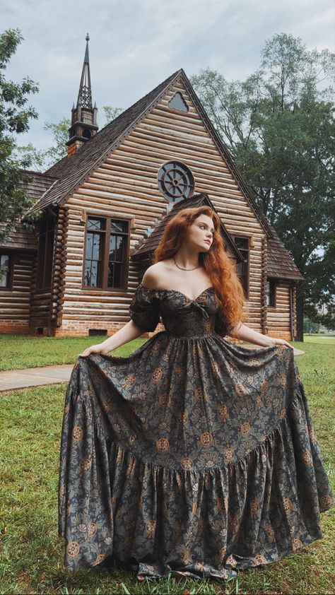 Romantic Witchy Outfits, Cottage Goth Aesthetic Outfits, Forest Fairy Fashion, Romantic Goth Outfits Plus Size, Witchy Dress Aesthetic, Witchy Cottagecore Aesthetic Outfits, Nature Witch Outfit, Cottage Witch Outfit, Garden Witch Outfit