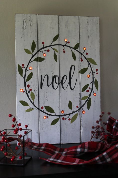 Noel Sign, Christmas Wreaths With Lights, Hand Painted Wood Sign, Mantel Decor, Painted Wood Signs, Christmas Decorations Rustic, Pallet Ideas, Farmhouse Christmas Decor, Christmas Sign