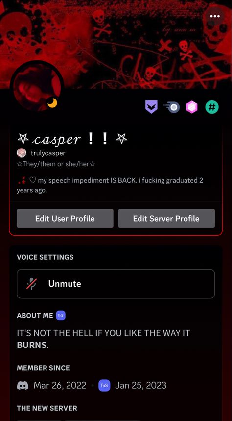 Aesthetic Status For Discord, Discord Status Ideas Love, Cool Discord Status Ideas, Discord Satus Ideas, Discord Server Themes Dark, User Profile, Social Networks