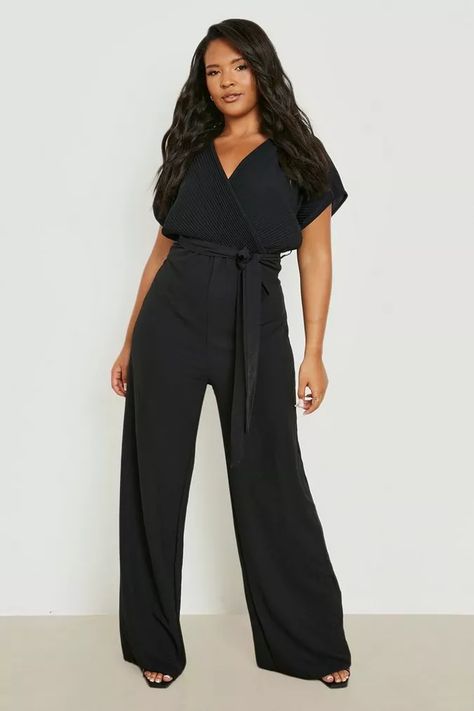 Plus Plisse Wrap Front Jumpsuit | boohoo Black Linen Outfits For Women, Plus Size Flattering Outfits, Size 14/16 Outfit Ideas, Plus Size Semi Formal Outfits, Plus Size Dressy Outfits, Black Jumpsuit Plus Size, Gothic Boutique, Plus Size White Jumpsuit, Plus Size Romper Jumpsuits