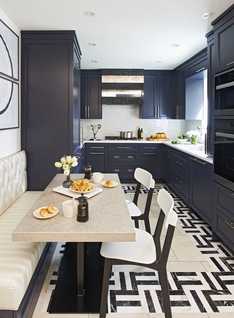 dark cabinets, banquette seating Kitchen Narrow, Kitchen Tiny, Kitchen Design Pictures, Galley Kitchens, Narrow Kitchen, Kitchen Black, White Dining Room, Kitchen Designs Layout, Best Kitchen Designs