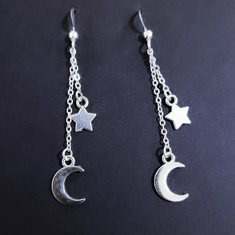 New Luna Star Dangle Drop Earrings Cb159 Moon Themed Accessories, Trendy Dangle Earrings With Moon Charm, Silver Moon Earrings, Space Earrings, Moon Jewellery, Space Jewelry, Moon And Star Earrings, Star Chain, Classy Jewelry