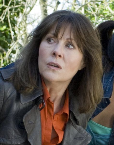 Elisabeth Sladen, Sarah Jane Adventures, Dr Who Companions, Sarah Jane Smith, Etta James, Doctor Who Companions, Doctor Who Tv, Celebrities Who Died, Classic Doctor Who