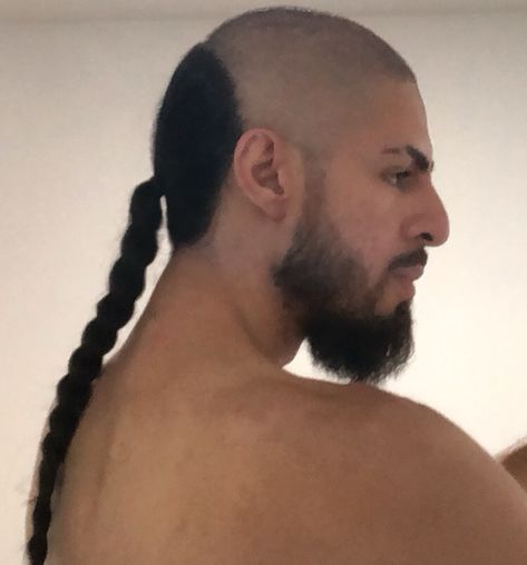 Skullet #skullet Mullet Man Bun, Skullet Haircut Men, Reverse Mohawk, Gothic Mullet, Skullet Hair, Bad Mullet Haircut, Mullet Boys, Rattail Haircut, Boy Mullet