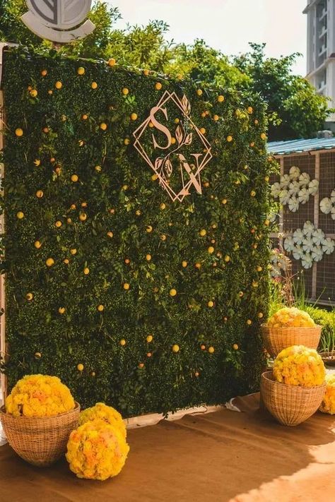 Decoration Haldi Decoration Ideas, Mehendi Simple, Small Wedding Decor, Photowall Ideas, Mehendi Decor Ideas, Wedding Hall Decorations, Wedding Decor Photos, Wedding Background Decoration, Wedding Entrance Decor