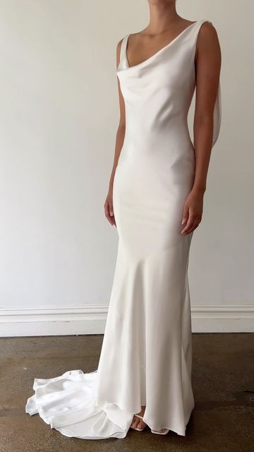 Simple Slip Wedding Dress, Aristocratic Dresses, Katherine Tash Bridal, Sleek Wedding Slip Dress, Delicate Fitted Wedding Slip Dress, Chic Floor-length Silk Wedding Dress, Vogue Wedding Dresses, Katherine Tash Cecilia, Luna Katherine Tash