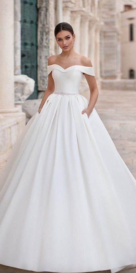 Plus Size Ball Gown Wedding Dresses Satin, Off The Shoulder Wedding Dresses, Off The Shoulder Wedding Dress, Plain Wedding Dress, Shoulder Wedding Dress, Off Shoulder Wedding Dress, Celebrity Wedding Dresses, Classy Wedding Dress, Fancy Wedding Dresses