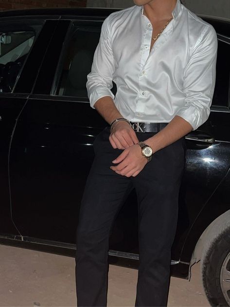 Black Pants Outfit Men, Men Formal Outfit, Black Pants Outfit, Mens Smart Casual Outfits, White Shirt Outfits, Shirt Outfit Men, Gentleman Aesthetic, Formal Men Outfit, Pants Outfit Men