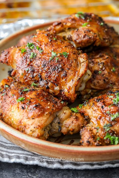 These oven baked chicken thighs are a delicious chicken dinner recipe that is both healthy and inexpensive. Serve this easy chicken recipe with mashed potatoes and roasted veggies for the perfect dinner recipe! #spendwithpennies #chicken #chickendinner #chickenthighs #bakedchicken #bakedchickenthighs Chicken Recipes With Potatoes, Chicken Recipes French Onion, Instant Pot Balsamic Chicken, Recipes With Potatoes, Balsamic Chicken Thighs, Easy Oven Baked Chicken, Oven Baked Chicken Thighs, Chicken Thighs Recipe, Thighs Recipe