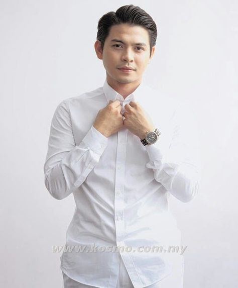 Izzue Islam, Basketball Pictures, Lab Coat, Basketball, Actors, Drawings, Quick Saves