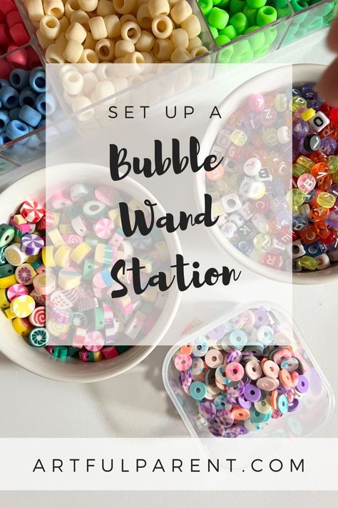 How to set up a homemade bubble wand station for kids. Let kids make their own bubble wands by setting out a few simple materials!  homemade bubble wands | diy bubble wands | bubble activities | diy bubble station | bubble ideas #bubblewand #kidsart Diy Bubble Station, Diy Bubble Wand, Diy Bubble Wands, Homemade Bubble Wands, Wands Diy, Bubble Station, Summer Preschool Crafts, Bubble Activities, Bubble Mix