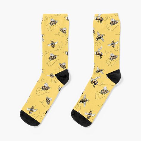 Super soft all-over printed knit socks with extra cushioning in the sole. Suitable for men and women. Watercolour bee pattern. 23 Outfit, Bluelock Bachira, Bee Sock, Buzzy Bee, Bee Pattern, Pattern Socks, Patterned Socks, Original Illustration, Knit Socks