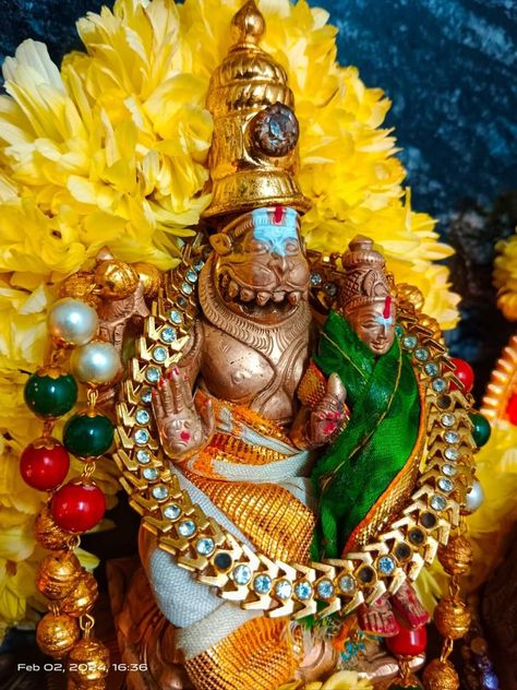 Lord Narasimha, Lakshmi Narasimha, Narasimha Swamy, Iskcon Krishna, God Idols, Pineapple Wallpaper, Sanatana Dharma, Lord Photo, Lord Vishnu