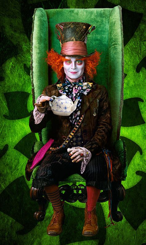 Tim Burton's Mad Hatter Tim Burton Mad Hatter, Johnny Depp Mad Hatter, Mad Hatter Cosplay, Mad Hatter Costume, Edit Photography, Mad Hatter Party, Alice In Wonderland Costume, Wonderland Costumes, Mad Hatters