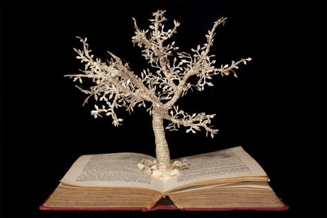 Fantastic 3D Book Sculptures by Emma Taylor - Inspiration Grid | Design Inspiration Book Sculptures, Book Art Sculptures, Opening An Etsy Shop, Altered Book Art, Colossal Art, Fairy Tale Books, Book Sculpture, Literary Gifts, Book Folding